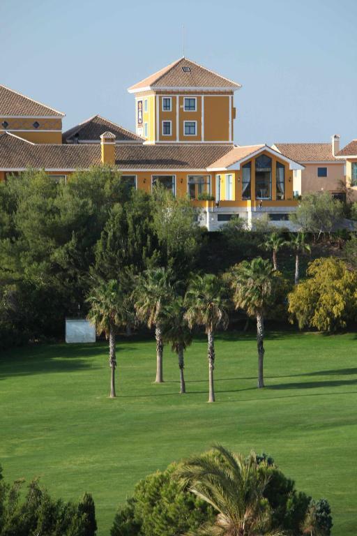 Hotel Golf Campoamor Extérieur photo